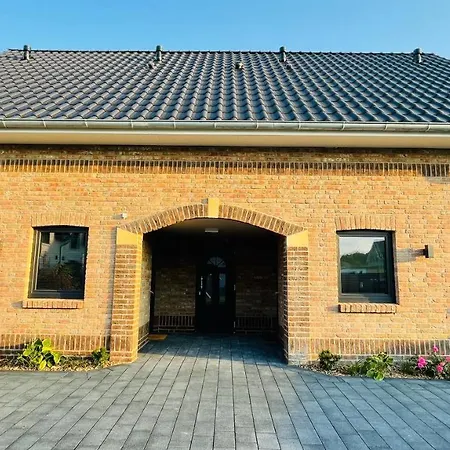 Kleine Burg * Ovelgonne